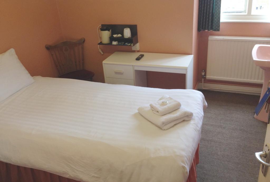 Hotel Grove End Watford  Pokój zdjęcie