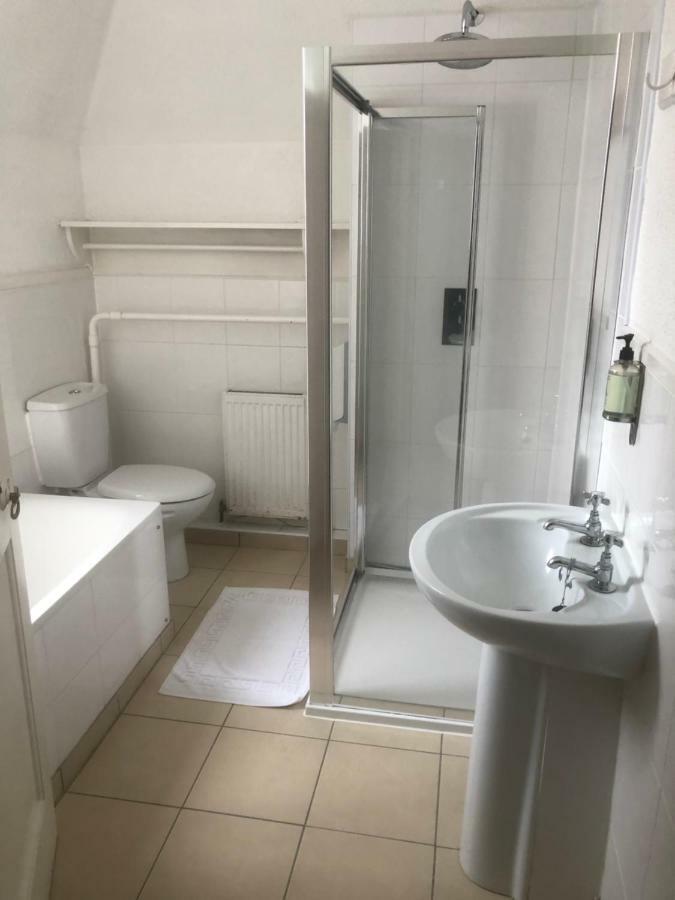 Hotel Grove End Watford  Zewnętrze zdjęcie